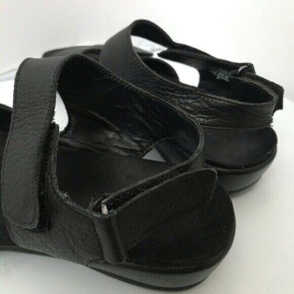 Easy Spirit Womens Black Leather Sandals Adjustable Straps Comfortable Flat 5m - Picture 4 of 6